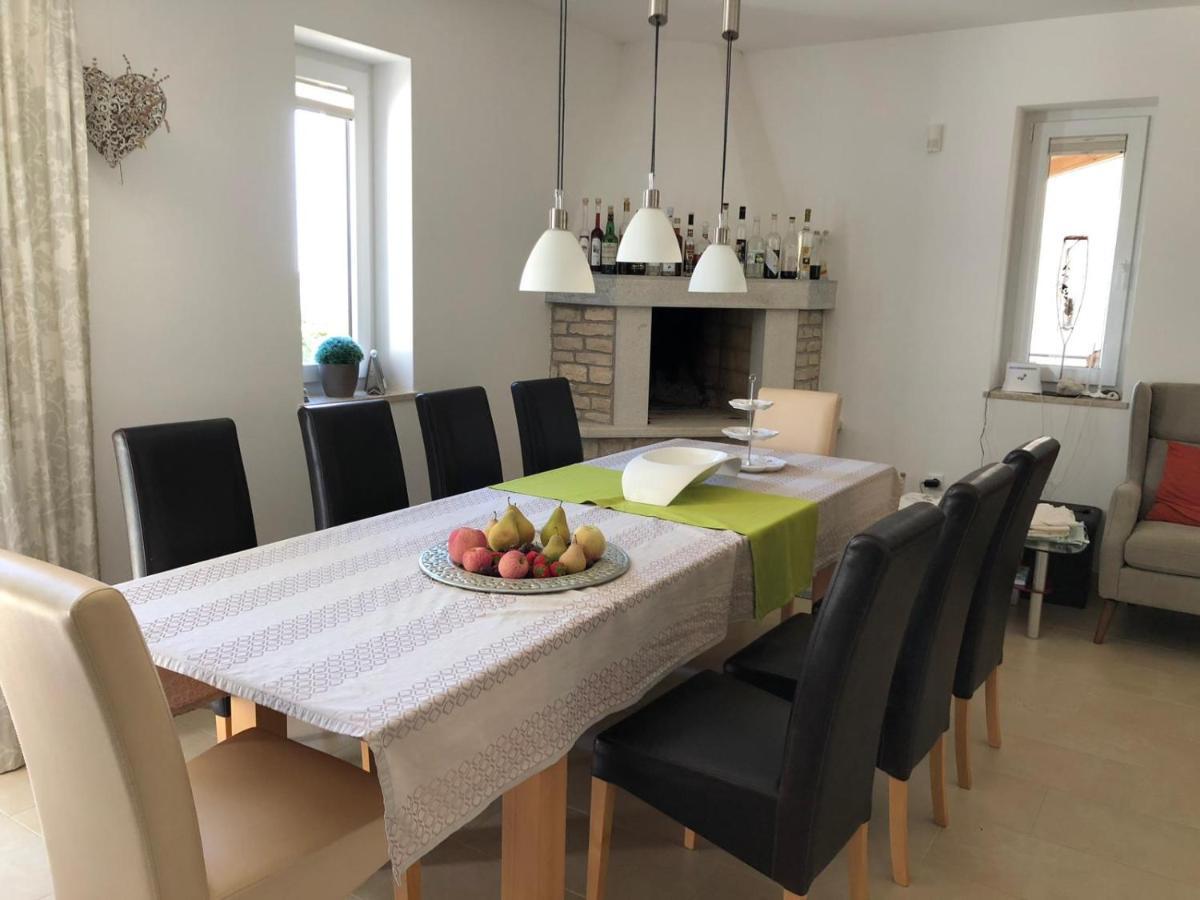 Casa Stefanie Villa กาชเตลีร์ ภายนอก รูปภาพ