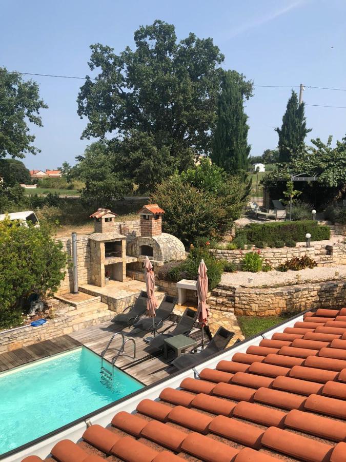 Casa Stefanie Villa กาชเตลีร์ ภายนอก รูปภาพ