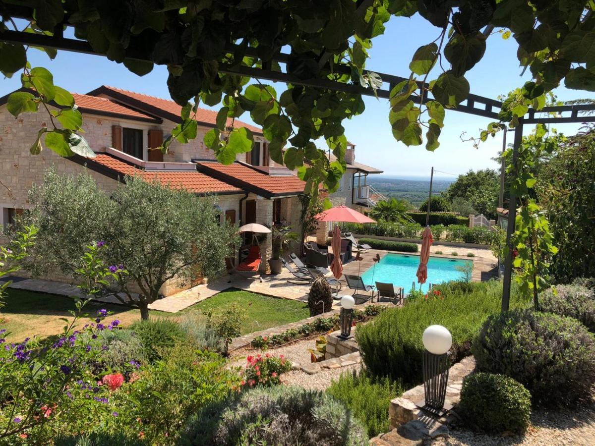 Casa Stefanie Villa กาชเตลีร์ ภายนอก รูปภาพ